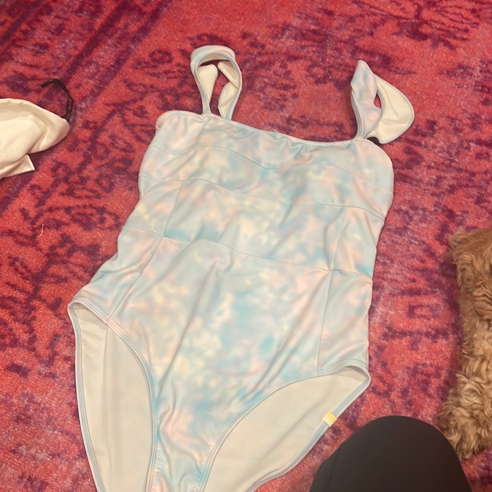 Summersalt one piece swim, size 6, cotton Candy color
